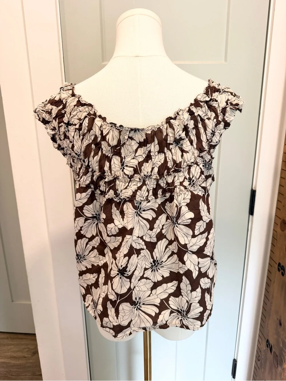 J Crew Smocked Neckline Blouse Top Cotton Fall Transitional Natural Fibers
